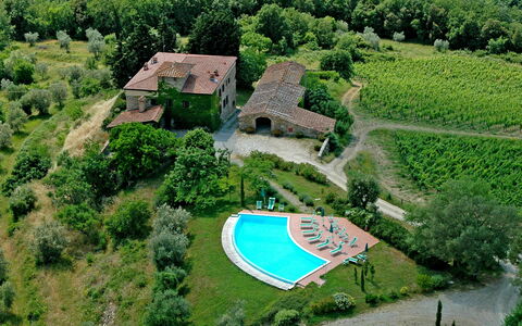 Quercia Al Poggio - Weddings And Events: Fabriek, Eigendom, Boom, Natuurlijk Landschap, Natuur, Gebouw, Land Lot, Vegetation, Gras, Stedelijk Ontwerp