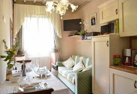 Appartamento Il Teatro: Kamer, Eigendom, Interieur Ontwerp, Meubilair, Woonkamer, Gebouw, Huis, Huis, Onroerend Goed, Verdieping