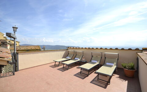 Terrazza Cortonese: Eigendom, Dak, Gebouw, Kamer, Huis, Onroerend Goed, Architectuur, Lucht, Appartement, Huis
