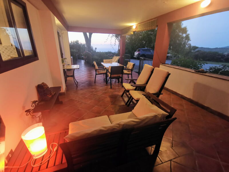 Accommodatie:&nbsp;Villa Ivoni 1