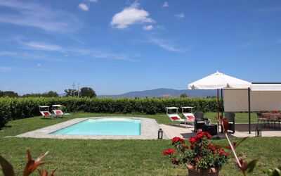 Villa Mira