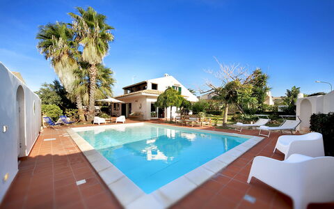 Villa Palma: Zwembad, Eigendom, Onroerend Goed, Gebouw, Huis, Huis, Toevlucht, Landgoed, Vakantie, Villa