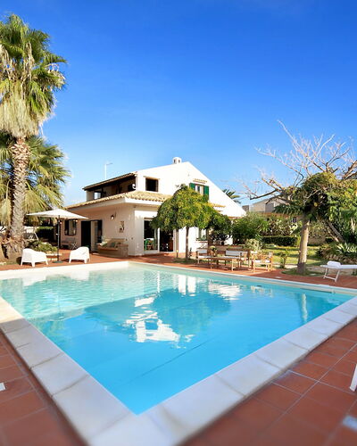 Villa Palma: Zwembad, Eigendom, Onroerend Goed, Gebouw, Huis, Huis, Toevlucht, Landgoed, Vakantie, Villa