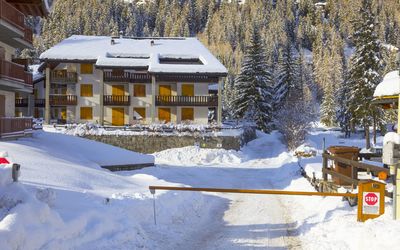 The Twins Apartment - Champoluc: Sneeuw, Winter, Eigendom, Huis, Freezing, Huis, Onroerend Goed, Boom, Verblijf, Heuvel Station