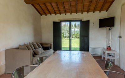 tenuta-san-jacopo-cavriglia-multiproperty-vinsantaia-trebbiano-living-room