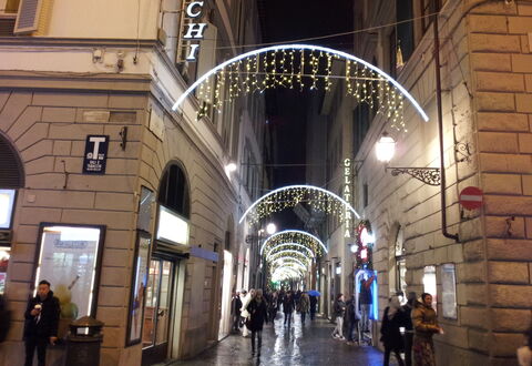 Guelfa House: Gebouw, Architectuur, Landmark, Licht,  Dorf\, Boog,  Passage\, Verlichting, Nacht, Stad