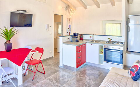 Lucrezia - San Lorenzo: Kamer, Eigendom, Meubilair, Gebouw, Huis, Verdieping, Interieur Ontwerp, Onroerend Goed, Keuken, Tafel
