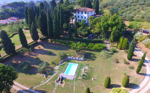Villa Il Borghetto: Luchtfotografie, Vogelperspectief, Eigendom, Landgoed, Landschap, Fotografie, Boom, Architectuur, Gebouw, Huis
