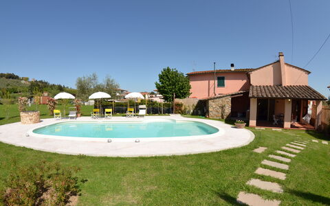 Al Vecchio Pozzo: Eigendom, Zwembad, Huis, Onroerend Goed, Huis, Gebouw, Landgoed, Villa, Gras, Woongebied
