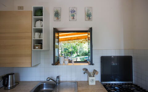 La Villa Di Ostra: Kamer, Eigendom, Keuken, Huis, Countertop, Huis, Meubilair, Gebouw, Interieur Ontwerp, Onroerend Goed