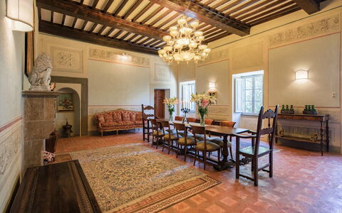 Villa Ivana - Cortona: Eigendom, Gebouw, Kamer, Interieur Ontwerp, Landgoed, Plafond, Meubilair, Verdieping, Onroerend Goed, Huis
