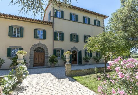 Villa Ivana - Cortona: Eigendom, Gebouw, Huis, Onroerend Goed, Huis, Landgoed, Villa, Herenhuis, Buurt, Boom