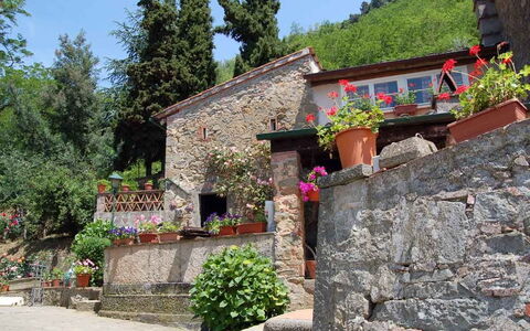 Borgo Antico Paolo: Eigendom, Gebouw, Dorp, Muur, Huis, Landelijk Gebied, Stenen Muur, Verblijf, Boom, Toerisme