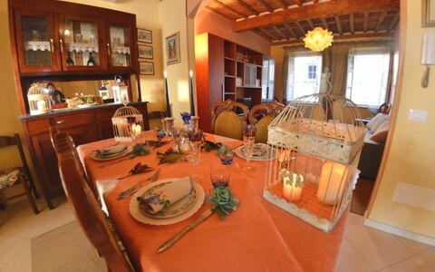 San Michele: Kamer, Eigendom, Eetkamer, Gebouw, Interieur Ontwerp, Meubilair, Onroerend Goed, Tafel, Restaurant, Huis