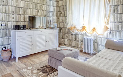 Stella 2 - 008027-Lt-0168: Meubilair, Kamer, Interieur Ontwerp, Eigendom, Gordijn, Muur, Woonkamer, Verdieping, Gebouw, Slaapkamer