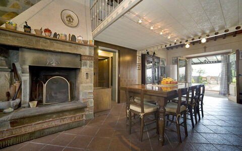 Al Mennucci: Gebouw, Eigendom, Kamer, Interieur Ontwerp, Onroerend Goed, Landgoed, Meubilair, Architectuur, Huis, Verdieping