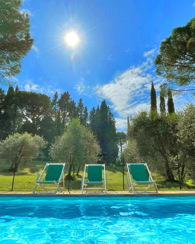 La Capanna: Blauw, Zwembad, Buitenmeubels, Toevlucht, Schaduw, Tuin, Eco Hotel, Thermae, Landscaping, Ligstoel
