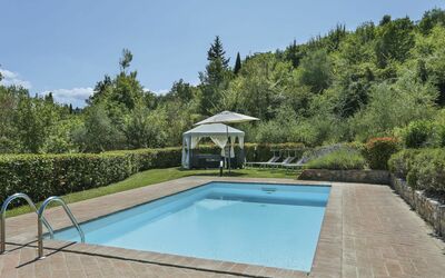 Amos - Montaione, Toscane, Italië