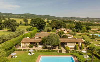 Lago di Bolsena 663: Zwembad, Landgoed, Tuin, Hacienda, Boerderij, Villa, Gazon, Toevlucht, Plantage, Eco Hotel