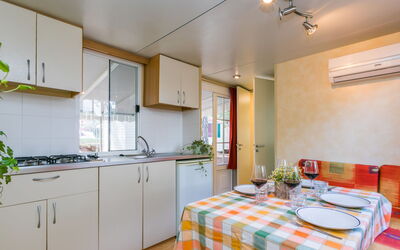 Accommodatie:&nbsp;Belvedere Pineta Camping Village 653.3