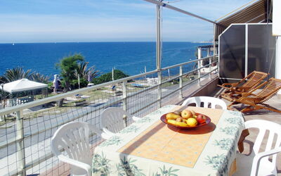 Accommodatie:&nbsp;La Scogliera (Slr233) 687.4