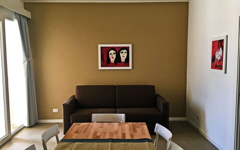 Tenuta Vigna Corallo: Kamer, Interieur Ontwerp, Meubilair, Eigendom, Muur, Gebouw, Verdieping, Woonkamer, Plafond, Huis