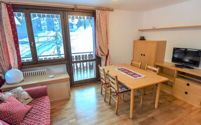 Accommodatie:&nbsp;Laras 300.2