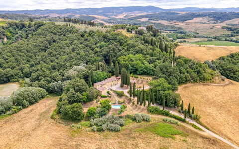 Villa Bacco: Natuurlijk Landschap, Landschap, Plantage, Luchtfotografie, Vogelperspectief, Landscaping, Evergreen