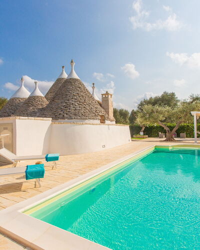 Trullo Del Mandarino: Eigendom, Zwembad, Gebouw, Villa, Onroerend Goed, Huis, Landgoed, Vakantie, Vrije Tijd, Architectuur