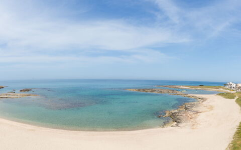 Villa Mezzaluna: Zwemwater, Strand, Zee, Kust, Kust, Kust En Oceanic Landvormen, Lucht, Oceaan, Zand, Vakantie