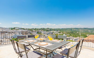 Solo Voi: terrace