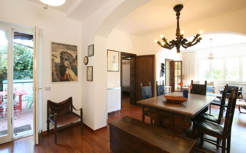 Villa Del Forte: Kamer, Eigendom, Interieur Ontwerp, Meubilair, Plafond, Eetkamer, Gebouw, Verdieping, Houten Vloer, Woonkamer