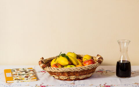 Casale Vacanze Il Granaio: Voedsel, Geel, Fotografie Van Het Stilleven, Stilleven, Banaan, Schotel, Mand, Keuken, Vegetarisch Eten, Fruit