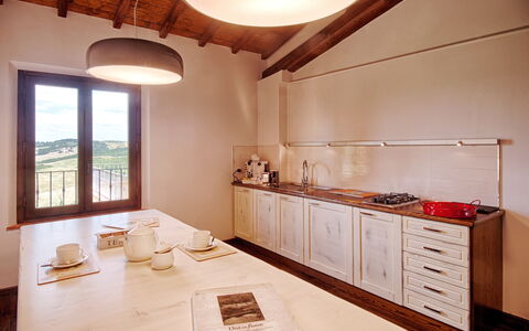 Tenuta Cambiano: Kamer, Eigendom, Meubilair, Gebouw, Plafond, Interieur Ontwerp, Huis, Architectuur, Keuken, Huis