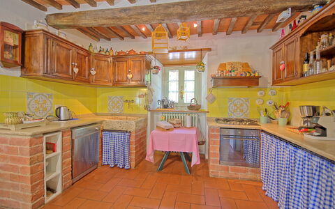 Casale San Martino: Eigendom, Kamer, Gebouw, Keuken, Meubilair, Huis, Onroerend Goed, Cabinetry, Interieur Ontwerp, Huis