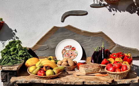 La Villa Dell'olio: Voedsel, Fruit, Natuurlijke Voedingsmiddelen, Ingrediënt, Banaan, Keuken, Tableware