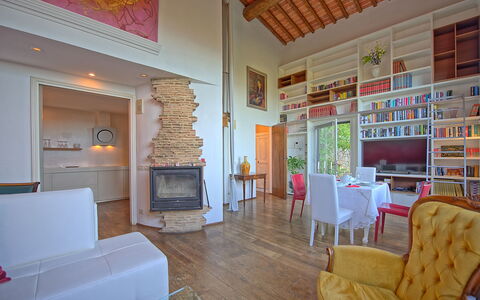 Villa Ancora: Verlichting, Hout, Kamer, Interieur Ontwerp, Verdieping, Flooring, Muur, Plafond, Plank, Haard