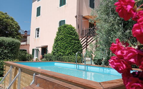 Alla Collina Del Sole: Zwembad, Samengesteld Materiaal, Schaduw, Villa, Landgoed, Hacienda, Toevlucht, Balkon, Eco Hotel, Hotel