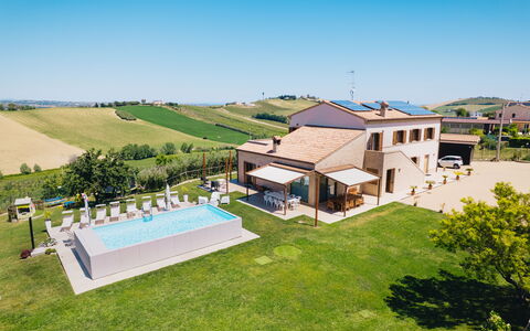 Villa Clair: Zwembad, Vrije Tijd, Toevlucht, Recreatie, Landgoed, Thermae, Vakantie, Villa, Eco Hotel, Buitenmeubels