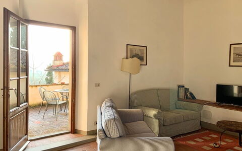 Borgo Delle Fonti: Meubilair, Muur, Interieur Ontwerp, Hout, Flooring, Verdieping, Plafond, Kamer, Verlichting, Woonkamer