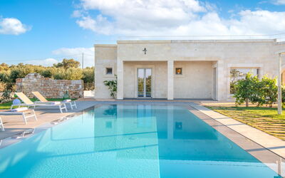 Villa Apeliote - Carovigno, Apulië, Italië
