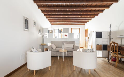 Accommodatie:&nbsp;Uriel Suite Apartment