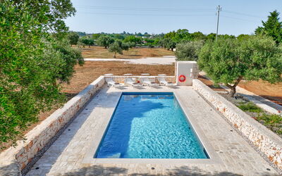 Trullo under the Apulian Sky - Martina Franca, Apulië, Italië