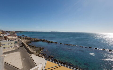 Suite Le Vele: Blauw, Water, Zwemwater, Horizon, Zee, Kust, Kust En Oceanic Landvormen, Oceaan, Kust, Strand
