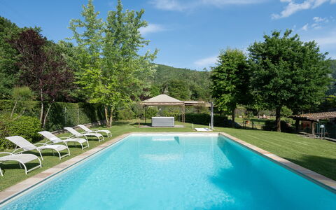 Il Mulino Di Vogognano - Subbiano, Private Pool, J: Water, Fabriek, Wolk, Lucht, Eigendom, Zwembad, Azure, Boom, Schaduw, Gebouw