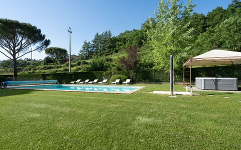 Il Mulino Di Vogognano - Subbiano, Private Pool, J: Lucht, Fabriek, Boom, Water, Schaduw, Zwembad, Land Lot, Gras, Vrije Tijd, Tent
