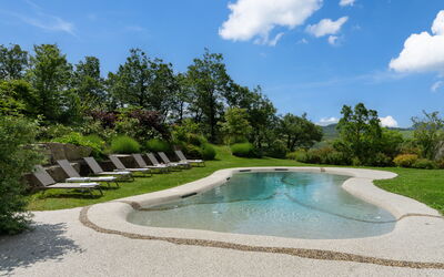 Villa Torre Delle Rose - Firenzuola, Private Pool,: Wolk, Water, Lucht, Fabriek, Watervoorraden, Eigendom, Natuurlijk Landschap, Boom, Zwembad, Landschap