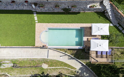Casa Aurora - Recco, Liguria: Fabriek, Gebouw, Land Lot, Stedelijk Ontwerp, Gras, Dak, Woongebied, Landschap, Facade, Landmark