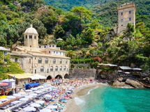 A Due Passi Da Camogli