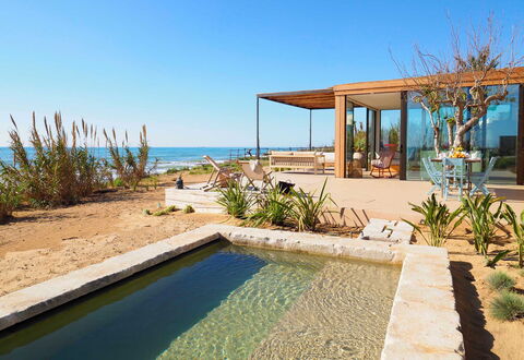 Casa Ninfa - Ispica, Sicilia: Water, Lucht, Fabriek, Eigendom, Azure, Architectuur, Schaduw, Vrije Tijd, Gebouw, Landschap